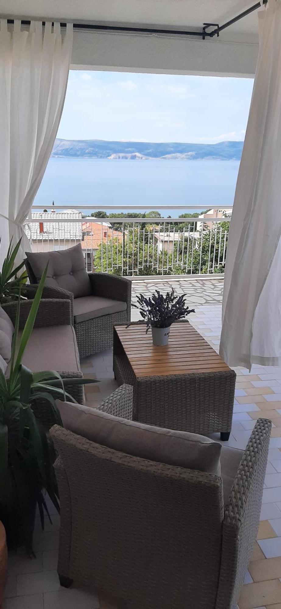 Nina Sea Wiew Apartament *