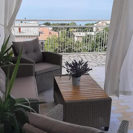 Nina Seaview Apartment Novi Vinodolski Exterior photo