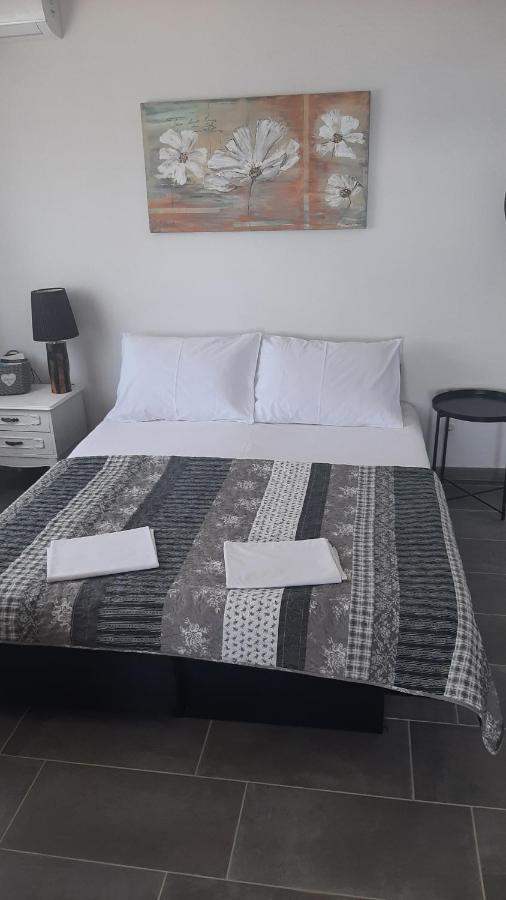 Nina Seaview Apartman *
